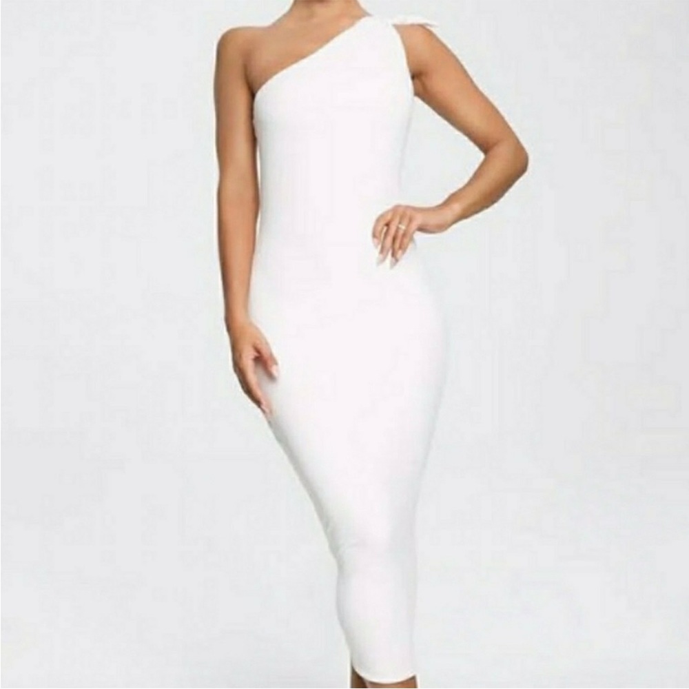 Meshki Rosetta Knotted One Shoulder Midi Dress